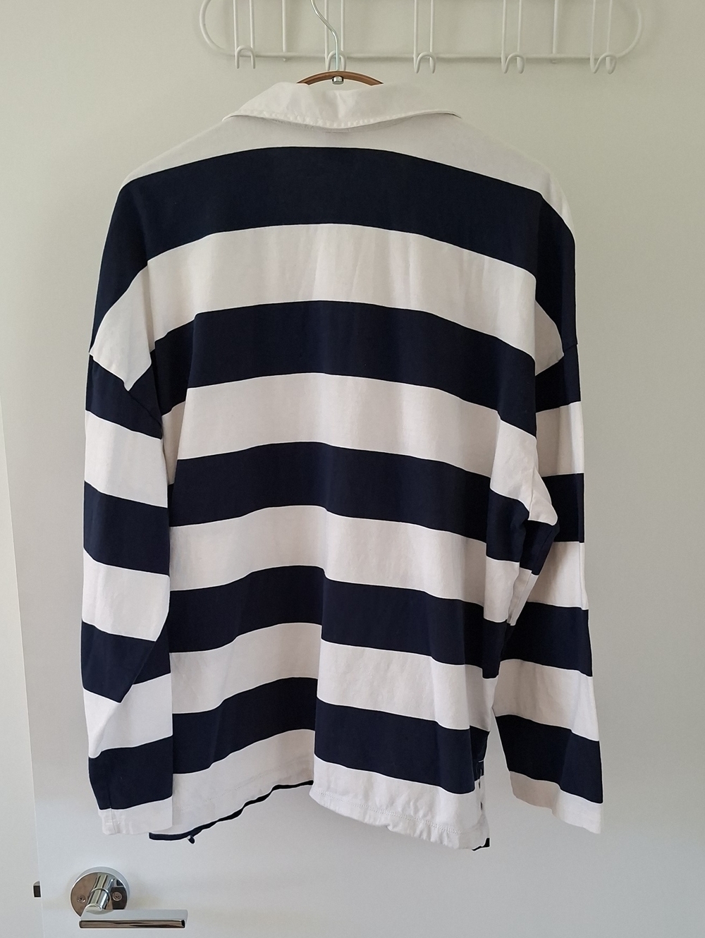 Old Navy Classic Preppy Summer Navy & White Striped Rugby Polo (Size M) - Picture 6 of 8